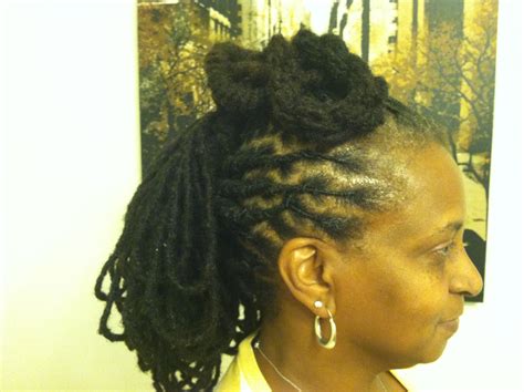  Braids. Natural Hair. Haircut. Weaves. Barber. StyleSeat is the online destination for beauty & wellness professionals and clients. Professionals can showcase their work, connect with new and existing clients, and build their business. Clients can discover new services and providers, book appointments online, and get inspired. 